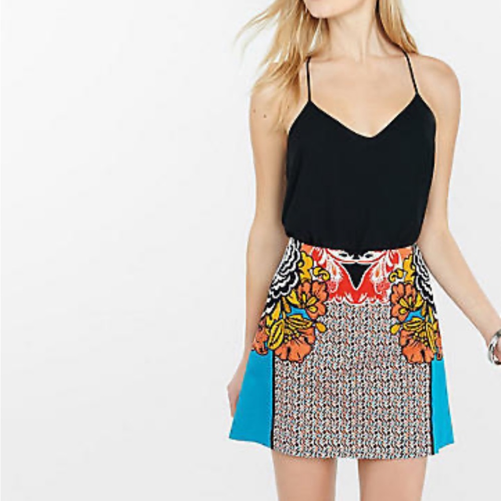 Express Floral Print High Waisted A-Line Skirt Size 6 NWT Mini Multicolored